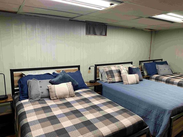 4515 CHAIN O LAKES ROAD, Eagle River, WI 54521