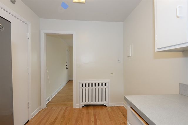 1402 HINMAN Avenue 2E, Evanston, IL 60201
