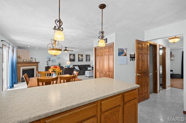 313 Old Homestead Drive, Troy, IL 62294