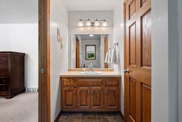 2018 BRACTON ROAD, Suamico, WI 54313