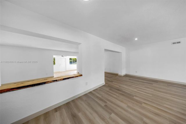 17301 NW 24th Ave, Miami Gardens, FL 33056