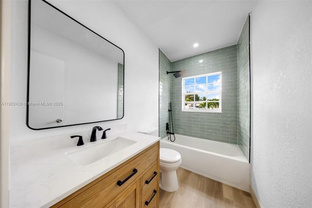 17301 NW 24th Ave, Miami Gardens, FL 33056