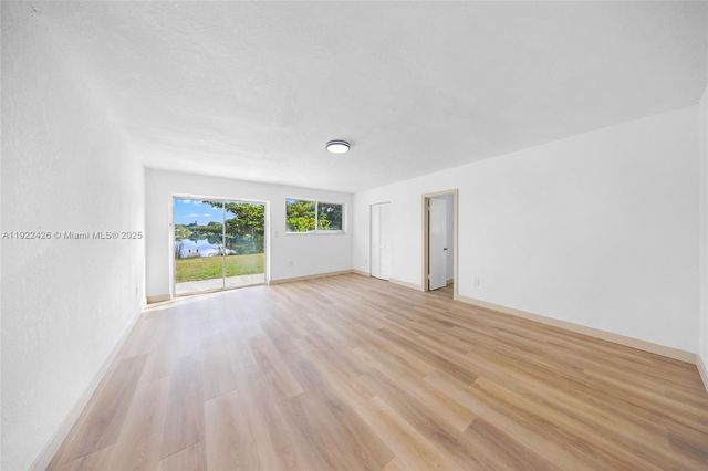 17301 NW 24th Ave, Miami Gardens, FL 33056