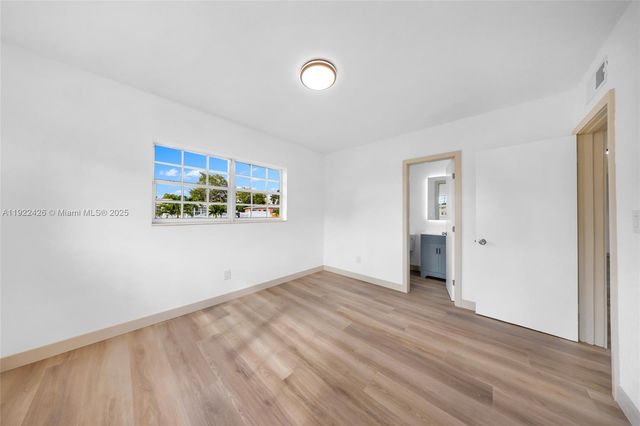 17301 NW 24th Ave, Miami Gardens, FL 33056