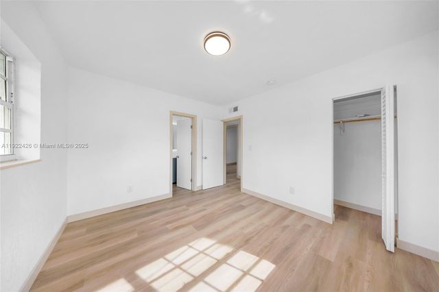 17301 NW 24th Ave, Miami Gardens, FL 33056