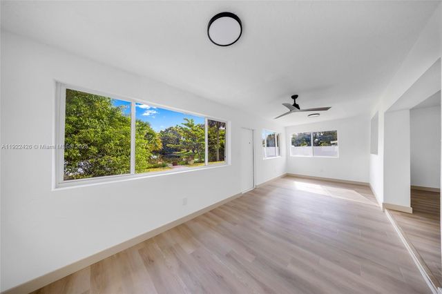 17301 NW 24th Ave, Miami Gardens, FL 33056