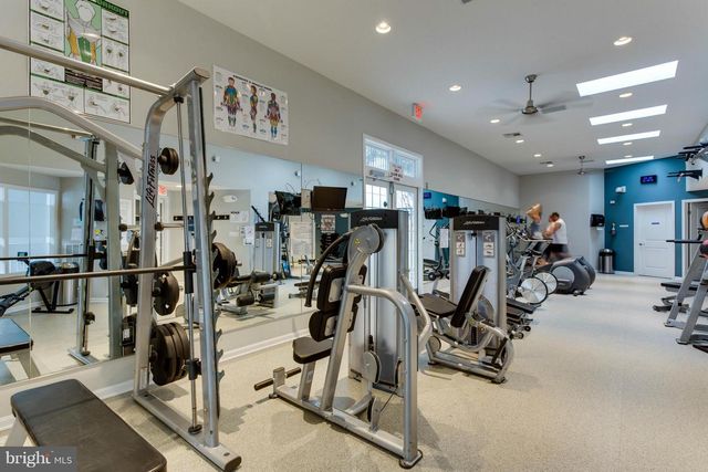 5270 MARIS AVE, Alexandria, VA 22304