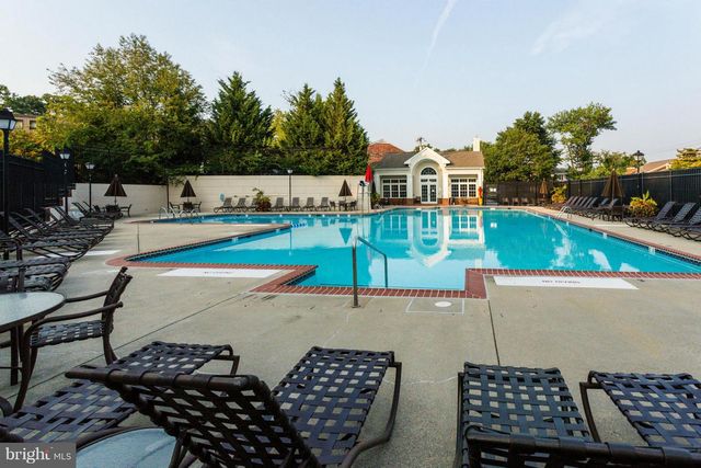 5270 MARIS AVE, Alexandria, VA 22304