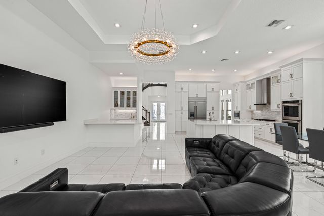 9086 Fiano Place, Boca Raton, FL 33496