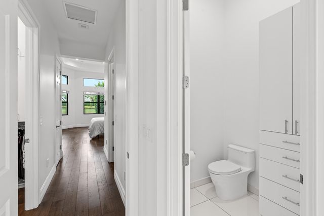 9086 Fiano Place, Boca Raton, FL 33496