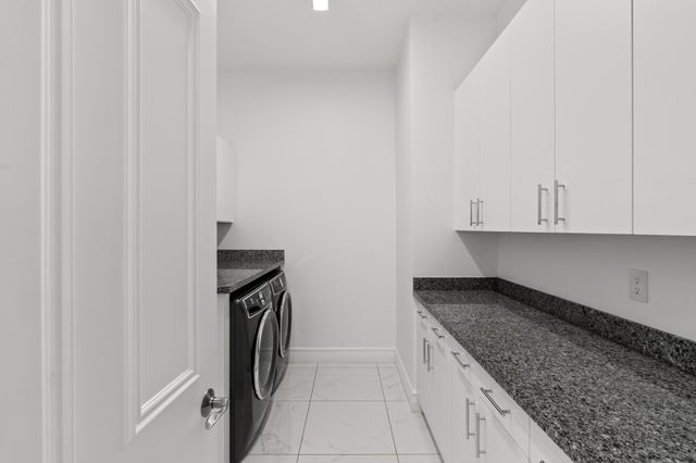 9086 Fiano Place, Boca Raton, FL 33496