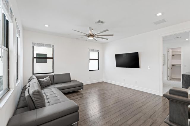 9086 Fiano Place, Boca Raton, FL 33496