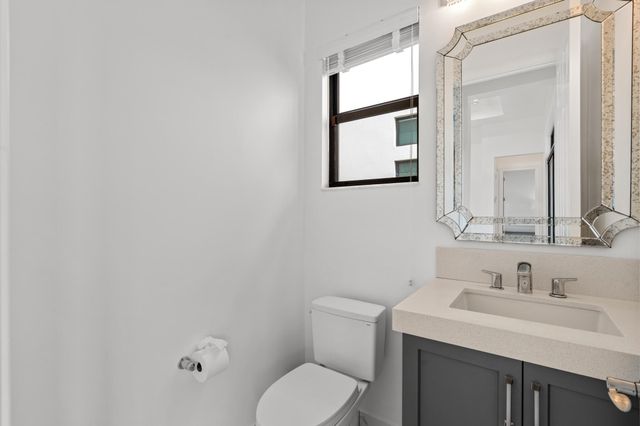 9086 Fiano Place, Boca Raton, FL 33496