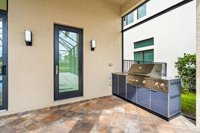 9086 Fiano Place, Boca Raton, FL 33496