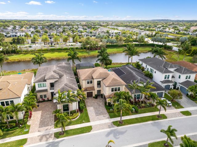 9086 Fiano Place, Boca Raton, FL 33496