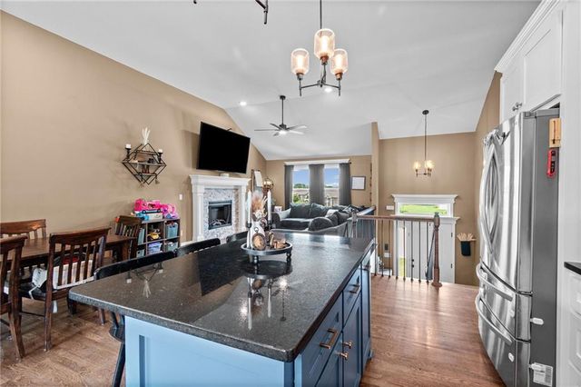 613 Dolinger Court, Trimble, MO 64492