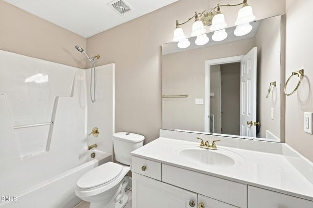 35 Abbington Place, Youngsville, NC 27596