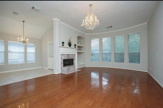 1110 Parkhaven Lane, Houston, TX 77077