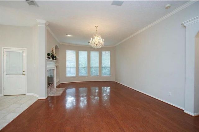 1110 Parkhaven Lane, Houston, TX 77077