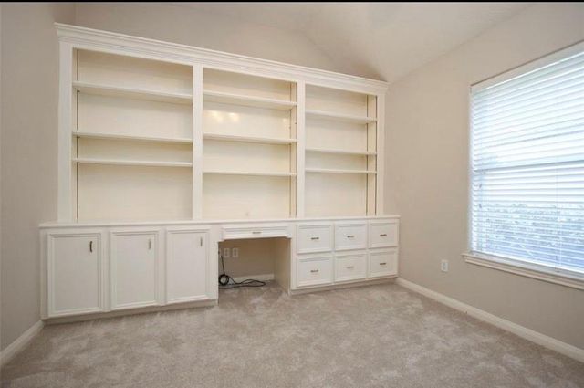 1110 Parkhaven Lane, Houston, TX 77077