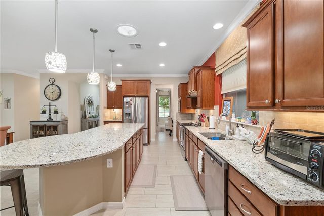 10053 SW 77TH LOOP, Ocala, FL 34481