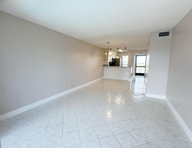 2220 N CYPRESS BEND Drive 503, Pompano Beach, FL 33069