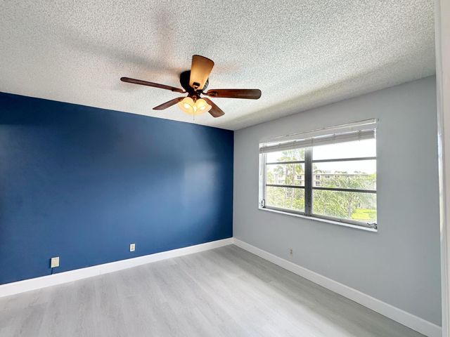 2220 N CYPRESS BEND Drive 503, Pompano Beach, FL 33069