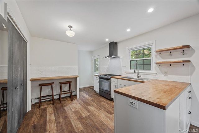 5 Highland Avenue, Warwick, NY 10990