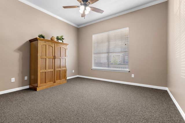 1715 Bluffview Lane, Carrollton, TX 75007