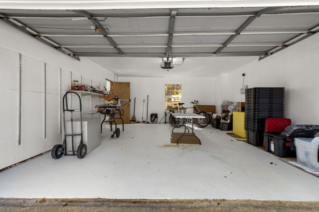 1715 Bluffview Lane, Carrollton, TX 75007