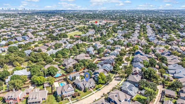1715 Bluffview Lane, Carrollton, TX 75007