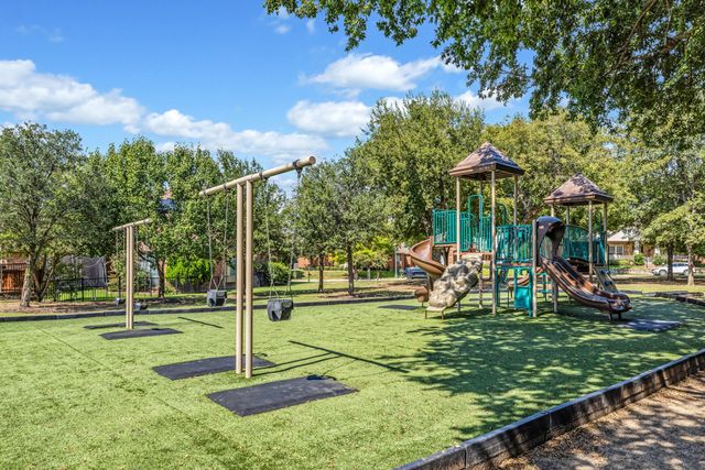 1715 Bluffview Lane, Carrollton, TX 75007