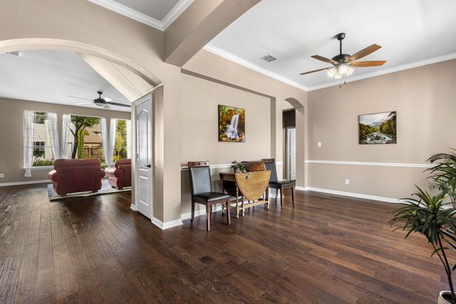 1715 Bluffview Lane, Carrollton, TX 75007