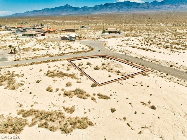 701 West Santa Fe Street, Pahrump, NV 89060