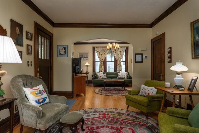 235 W 3rd Street, New Richmond, WI 54017
