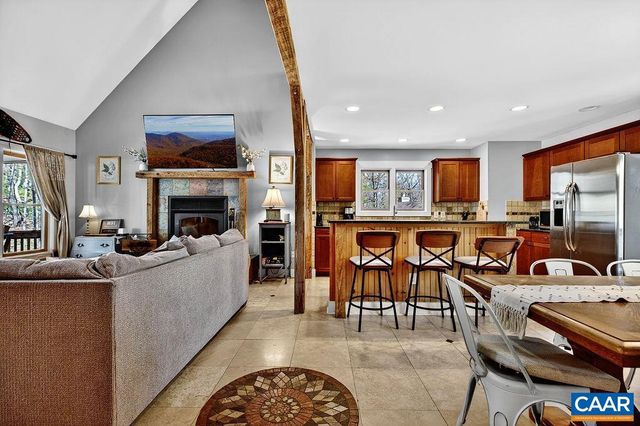 952 BLUE RIDGE DR, Wintergreen Resort, VA 22967
