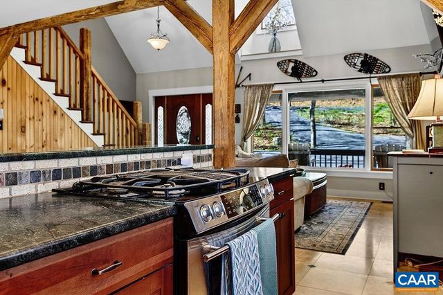 952 BLUE RIDGE DR, Wintergreen Resort, VA 22967