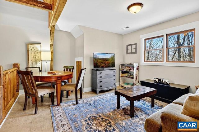 952 BLUE RIDGE DR, Wintergreen Resort, VA 22967
