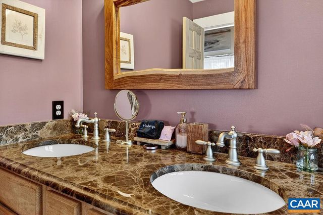 952 BLUE RIDGE DR, Wintergreen Resort, VA 22967