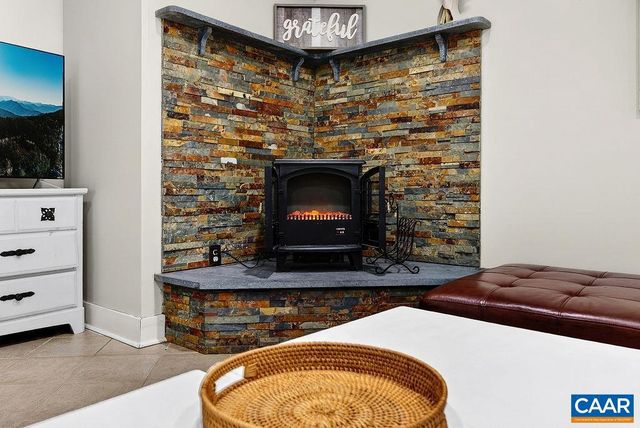 952 BLUE RIDGE DR, Wintergreen Resort, VA 22967