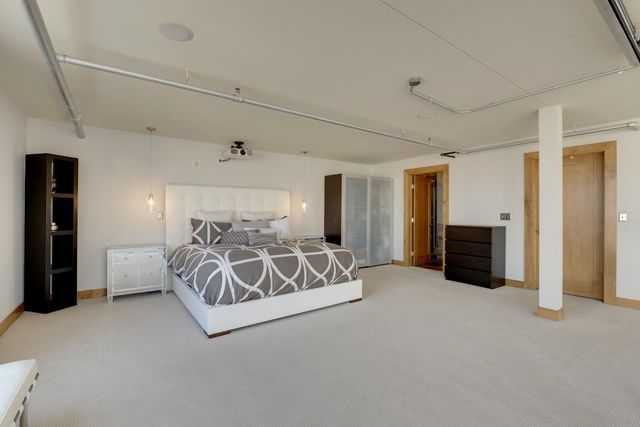 521 S 7th Street 705, Minneapolis, MN 55415