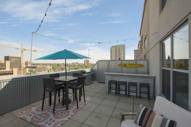 521 S 7th Street 705, Minneapolis, MN 55415