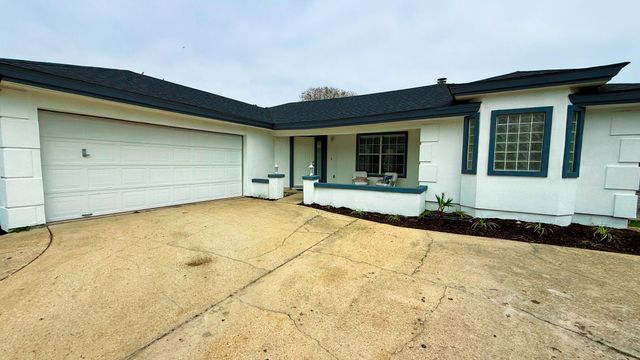 1394 Sound Retreat Drive, Navarre, FL 32566