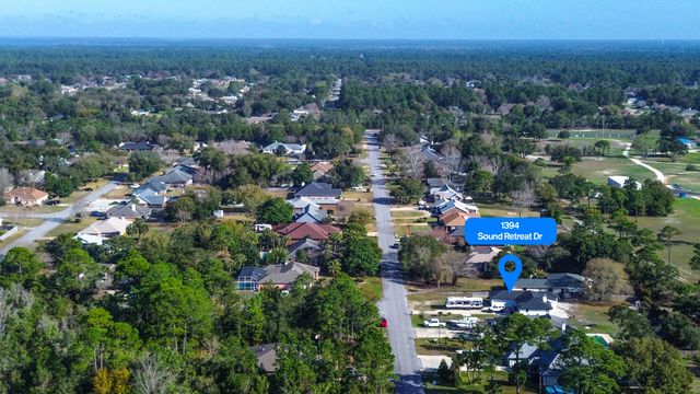 1394 Sound Retreat Drive, Navarre, FL 32566