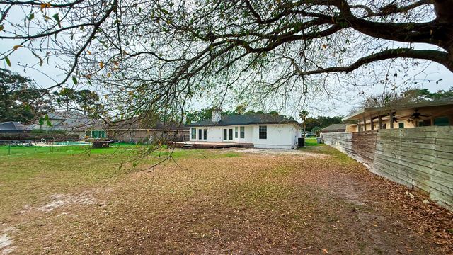 1394 Sound Retreat Drive, Navarre, FL 32566