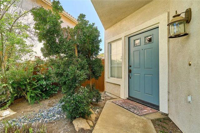 442 Fallbrook Ave, Newbury Park, CA 91320
