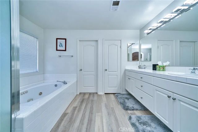 442 Fallbrook Ave, Newbury Park, CA 91320