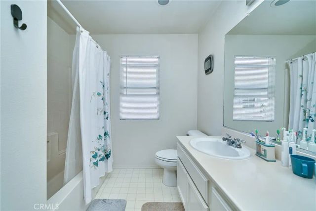 442 Fallbrook Ave, Newbury Park, CA 91320