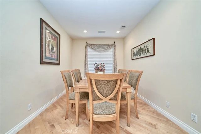 442 Fallbrook Ave, Newbury Park, CA 91320