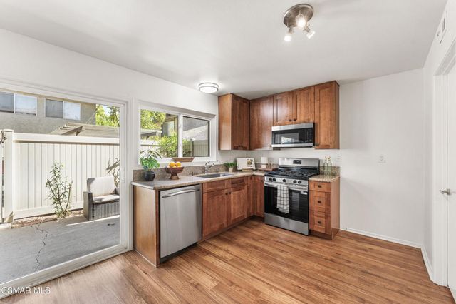 476 Serento Circle, Thousand Oaks, CA 91360